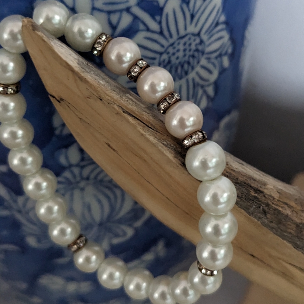 BLUSHING Pearl Bracelet | by MC²